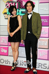 组图：韩MBC台广播演艺奖颁奖 《我是歌手》大赢