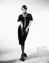 倪妮复古摩登时尚写真 衣香鬓影精致高雅