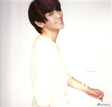 高清图集：新生代偶像组合SHINee新年月历青春洋溢