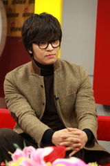 高清组图：韩星金桢勋做客新浪 进军中国知足常乐