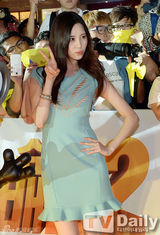 组图：少时泰妍徐贤助阵《卑鄙2》俏皮似娃娃