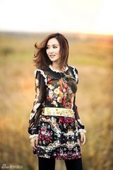 组图：张萌限量版台历出炉 轻熟女启梦2013