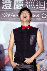 组图：庾澄庆巡回演唱会 拒绝歌神张学友当嘉宾