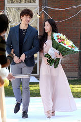 组图：《对不起我爱你》锦荣拍亲热戏不需报备