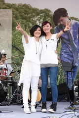 组图：张芸京新造型女人味 传与小煜暧昧粉丝心碎