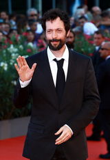 组图：第70届威尼斯电影节闭幕 红毯星光黯淡