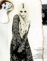 高清组图：泰勒-摩森登杂志封面低胸装秀事业线