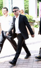 组图：陶喆父亲陶大伟追思会 马英九龙应台鞠躬悼念