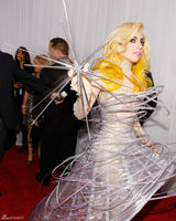 高清组图：52届格莱美红毯 Lady Gaga聚焦全场