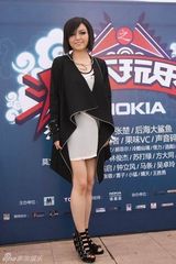 高清：西安草莓音乐节首日 萧敬腾上演摇滚白蛇传