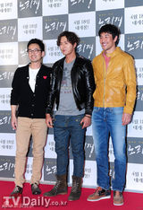 组图：韩片揭秘娱圈潜规则 权相佑夫妇牵手助阵