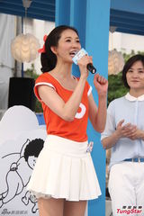 组图：林志玲否认求医冻卵子 称家长未催婚催育