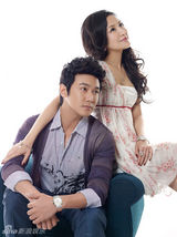 高清图：孔明陆毅只羡鸳鸯不羡仙 携鲍蕾风雨同行