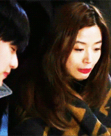 秒娱连珠：戏外也《星星》 都教授曾示爱千颂伊