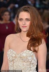 组图：第85届奥斯卡颁奖礼红毯-克里斯汀