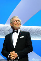 组图：开幕式现场斯皮尔伯格发言 慈祥可爱