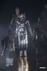 组图：郭富城小巨蛋开唱展过人舞技HIGH翻全场