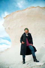 幻灯图：梁艺龄埃及拍外景 中东造型相当亮眼