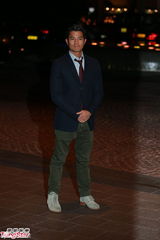 组图：钱嘉乐汤盈盈大婚 新娘巨乳大肚与新郎热吻