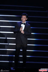 组图：邓丽君纪念演唱会 钟镇涛周杰伦登台