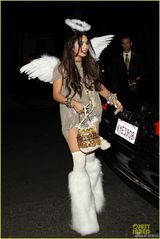 组图:群星惊悚亮相万圣节派对莱昂纳多变蒙面人