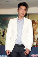 组图：《致青春》赴台宣传 赵薇称对票房没信心