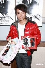 幻灯：李克勤举行新碟记者会 无奈不上TVB宣传