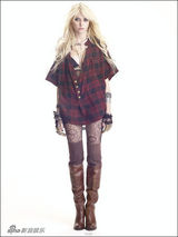 幻灯图集：“绯闻女孩”泰勒-摩森杂志写真