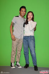 组图：杜德伟《爱她没得救》MV拍摄众星助阵