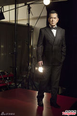 组图：金像特刊拍摄郑秀文秀芊腰 汤唯疑似激凸