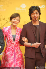 组图：北京电影节群星闪耀 章子怡宋慧乔比美