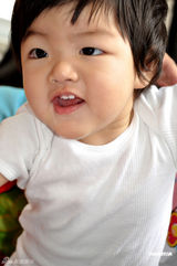 幻灯图：陈慧琳网上发布爱儿照片 儿子已会叫爸妈