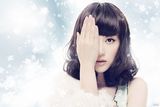 组图：唐于鸿写真变雪精灵 清新灵动新年博头彩 