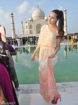 组图：环球小姐奥利维亚涉嫌玷污泰姬陵遭指控