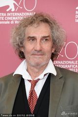 组图：《嫉妒》发布会 导演菲利普父子兵上阵