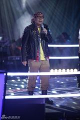 组图：好声音汪峰专场 60岁钟伟强遗憾落幕