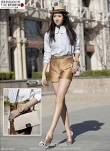 明星爱街拍：夏日热裤VS蕾丝搭配