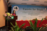 森林绿化大使韦唯出席联合国会议 桂林播种爱心