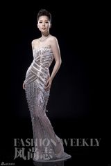 组图：气质海清登《风尚志》封面