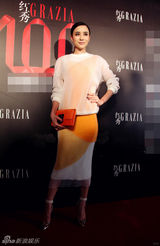 组图：小宋佳芒果装清新朝气 喜获年度潮流气质奖