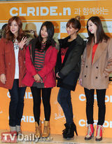 组图：韩国性感实力派女团SISTAR举行粉丝签名会