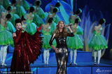组图：央视春晚宋祖英席琳迪翁合唱《茉莉花》