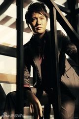 高清图：迟帅写真打造潮流绅士 尽显英伦风格造型