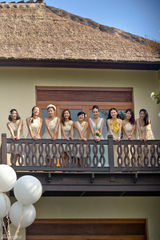 组图：严屹宽杜若溪海外婚礼 大象迎亲明星助阵