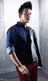组图：罗晋时尚写真萌男变硬汉