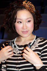 高清组图：王菀之不计前嫌原谅好友 张敬轩因病失约