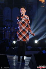 组图：王菀之参赛没想过拉票 肠胃不适急如厕