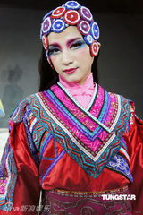 组图：《山水间》桂林公演 16名男旦成最大亮点