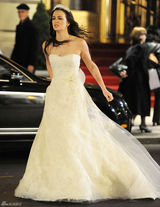 组图：美剧《绯闻女孩》剧照莉顿变身美丽新娘