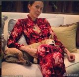 组图：滚石贾格尔女友身亡 生前多张恩爱照曝光